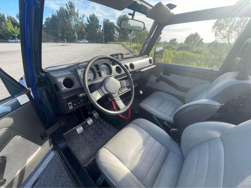 Suzuki Samurai • 1987 • 215,000 km 5