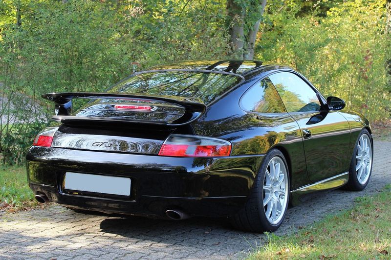 Porsche 911 • 2000 • 117,890 km 5