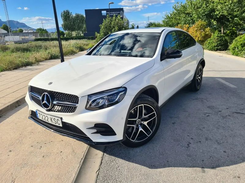 Mercedes-Benz GLC • 2018 • 61,500 km 1