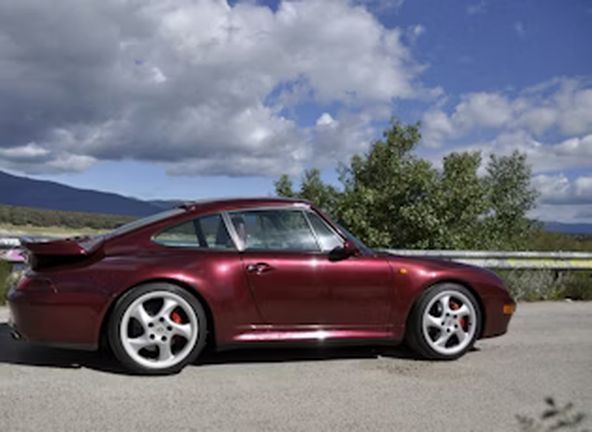 Porsche 911 Turbo • 1995 • 68,000 km 13