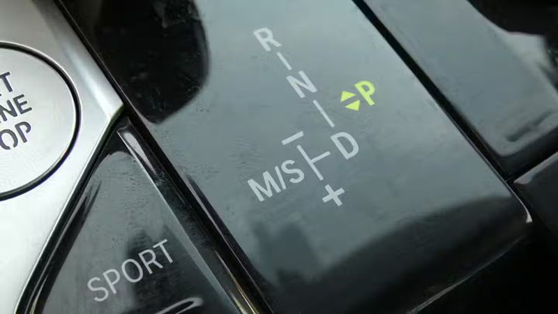 BMW 8 Series • 2021 • 19,676 km 7