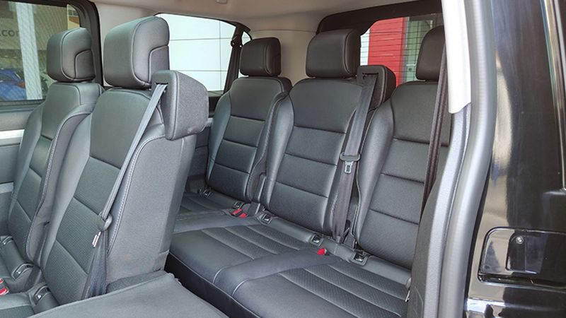 Citroën Jumpy • 2020 • 60,093 km 10