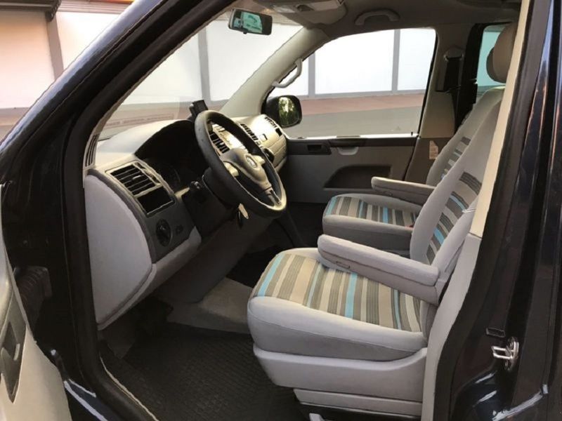 Volkswagen T5 • 2010 • 167,000 km 7