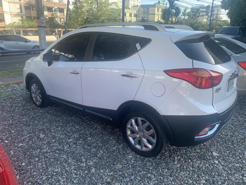JAC S5 • 2016 • 92,000 km 1