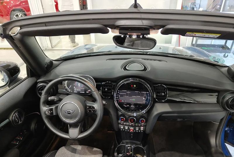 MINI Cooper • 2023 • 37,054 km 6