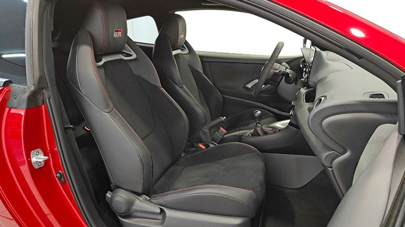 Toyota GR Yaris • 2021 • 31,258 km 17