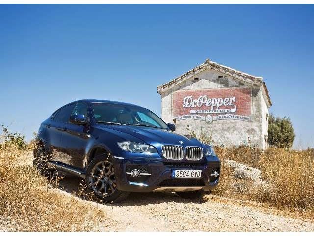 BMW X6 • 2010 • 165,000 km 4