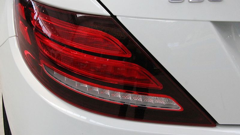 Mercedes-Benz SLC • 2017 • 97,590 km 11