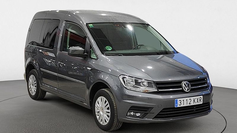 Volkswagen Caddy • 2019 • 68,345 km 4