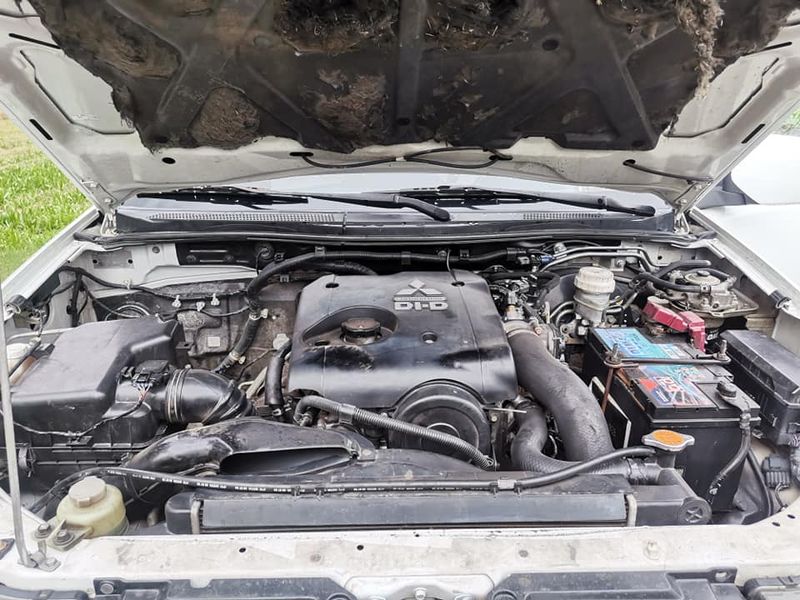 Mitsubishi L200 • 2009 • 97,000 km 3