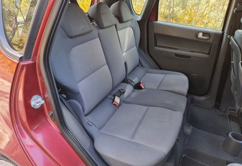 Mitsubishi Colt • 2000 • 40,000 km 5