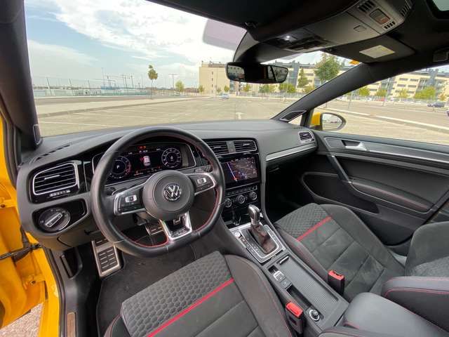 Volkswagen Golf • 2019 • 103,000 km 5