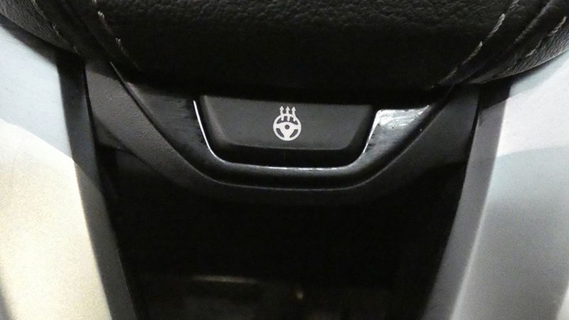 BMW X5 • 2020 • 165,000 km 10