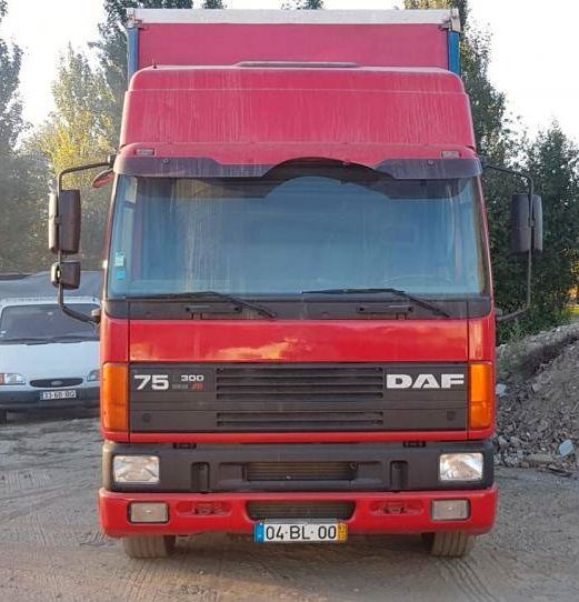 DFSK C37 Minibus • 2017 • 140,000 km 4