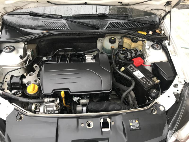 Renault Clio • 2016 • 49,633 km 12