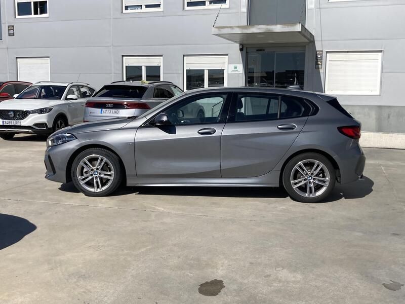 BMW 1 Series • 2022 • 37,577 km 2