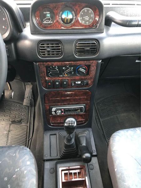 Hyundai Galloper • 1998 • 298,000 km 4