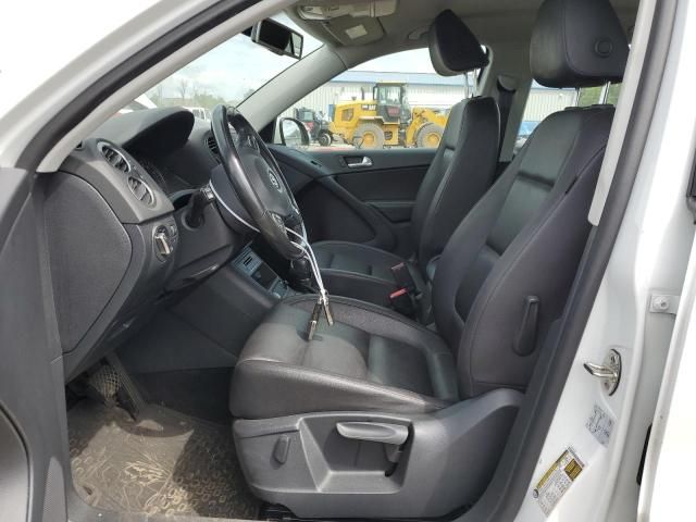 Volkswagen Tiguan • 2017 • 10,000 mi 7