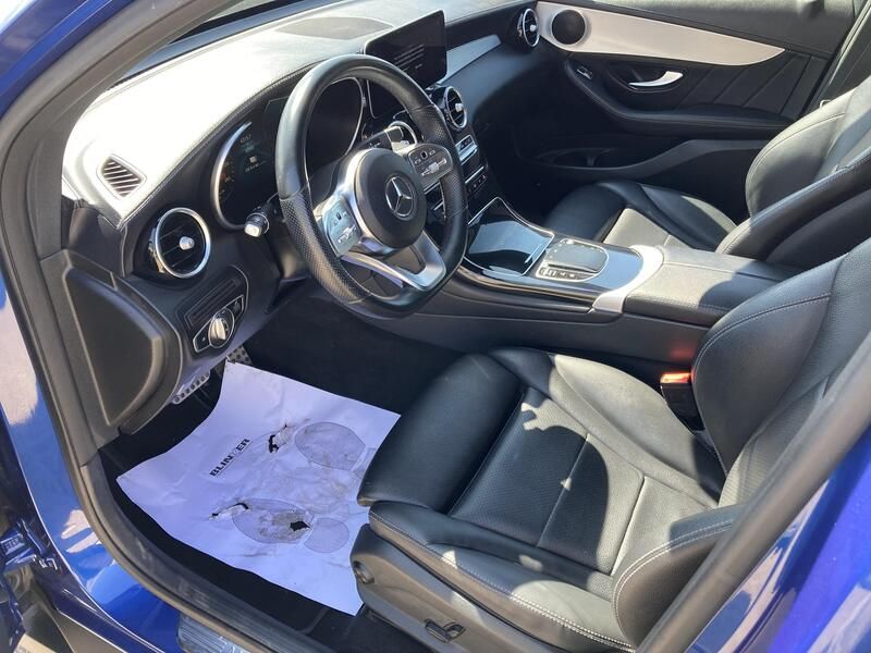 Mercedes-Benz GLC • 2022 • 62,491 km 18