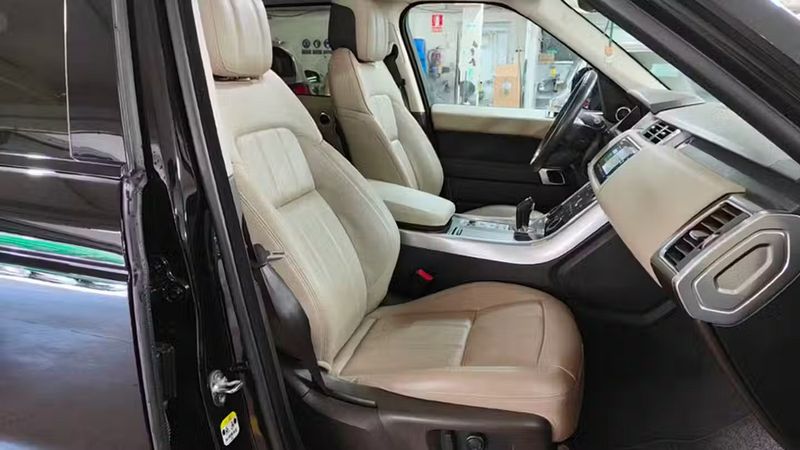 Land Rover Range Rover Sport • 2019 • 88,474 km 11