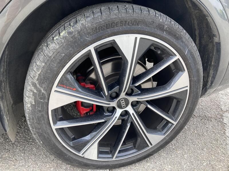 Audi Q5 Sportback • 2022 • 76,769 km 27