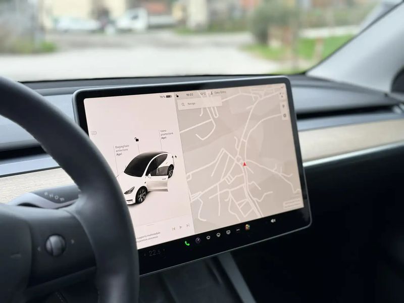 Tesla Model Y • 2022 • 45,000 km 12