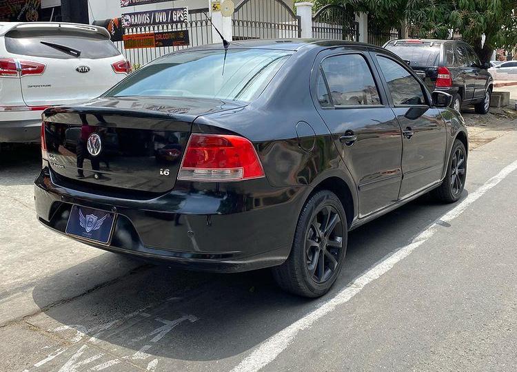Volkswagen Gol • 2011 • 185,000 km 5