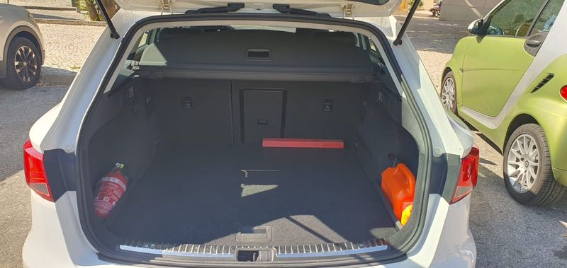 Seat Leon • 2020 • 154,847 km 5