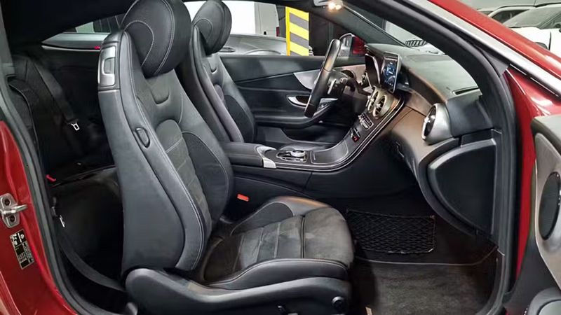 Mercedes-Benz C-Class • 2021 • 39,441 km 5