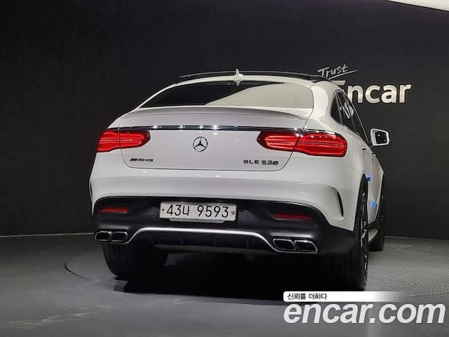 Mercedes-Benz GLE • 2018 • 102 km 5