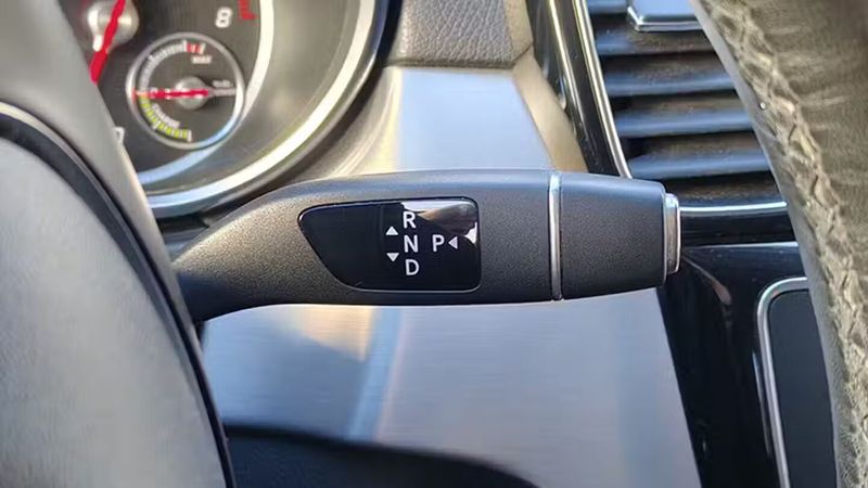 Mercedes-Benz GLE • 2018 • 155,812 km 8