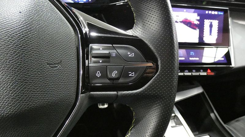 Peugeot 308 • 2021 • 42,107 km 28