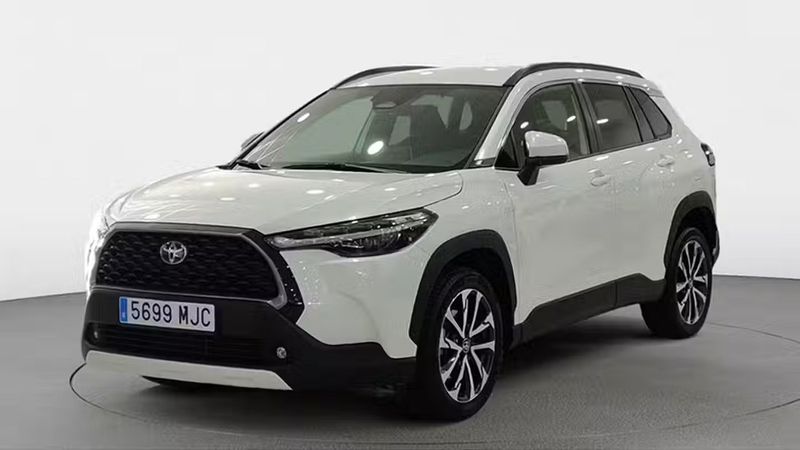 Toyota Corolla • 2023 • 14,894 km 2