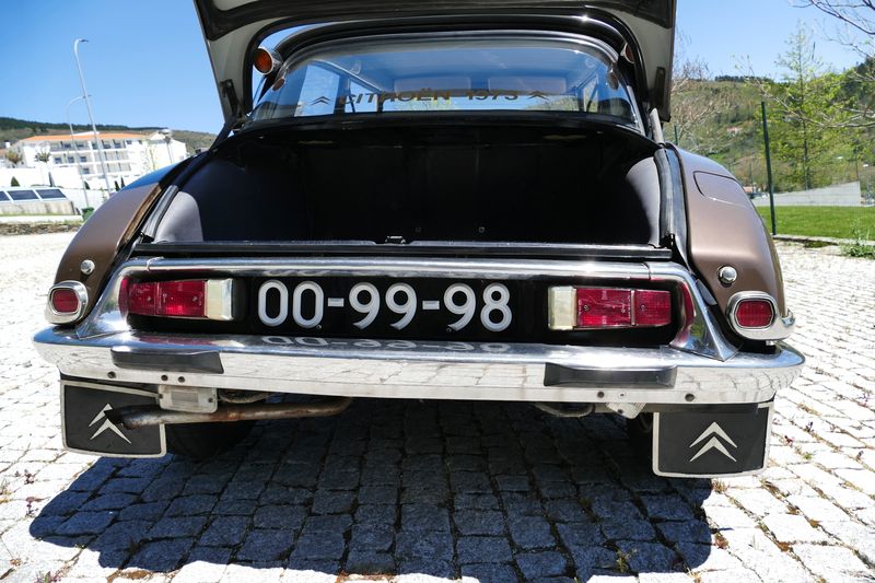 Citroën DS3 • 1973 • 18,000 km 14