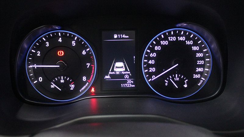 Hyundai Kona • 2023 • 12,000 km 12