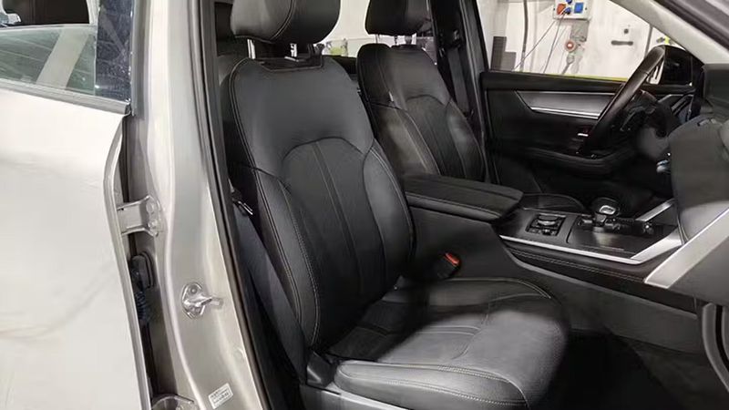 Mazda CX-30 • 2023 • 19,842 km 13