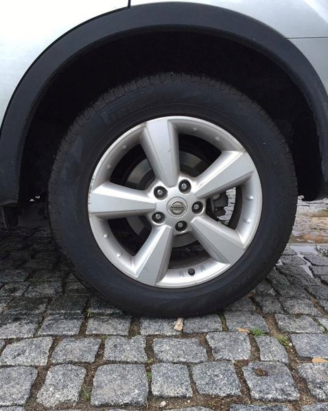 Nissan Qashqai +2 • 2009 • 110,000 km 2