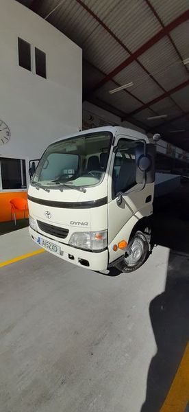 Toyota Dyna • 2007 • 177,000 km 2