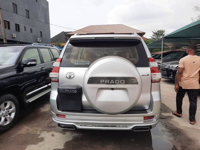 Toyota Land Cruiser • 2019 • 3 km 3