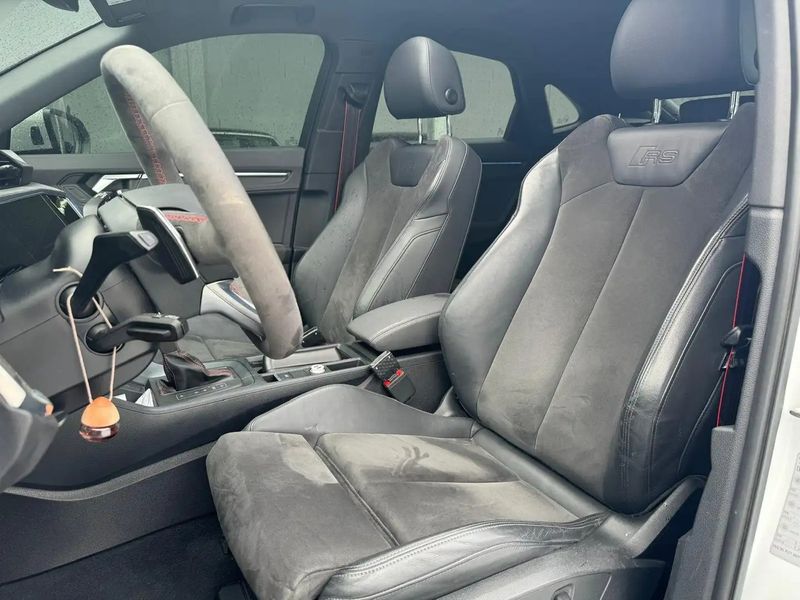 Audi Q5 • 2020 • 98,770 km 9