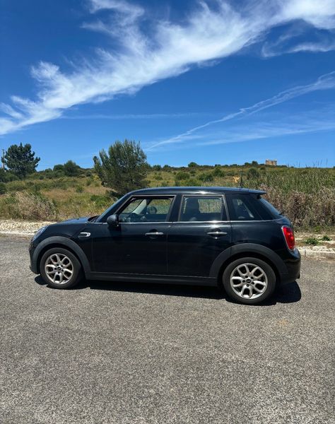 MINI Cooper D • 2017 • 158,000 km 3