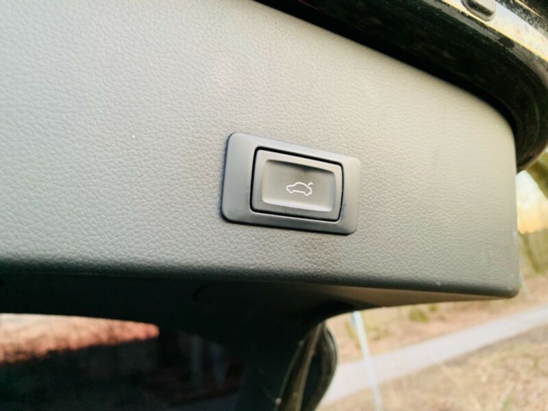 Audi A6 Avant • 2015 • 160,000 km 12