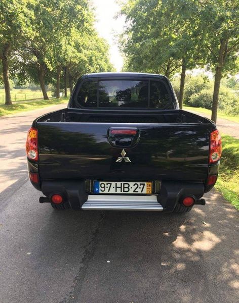 Mitsubishi L200 • 2008 • 190,000 km 2