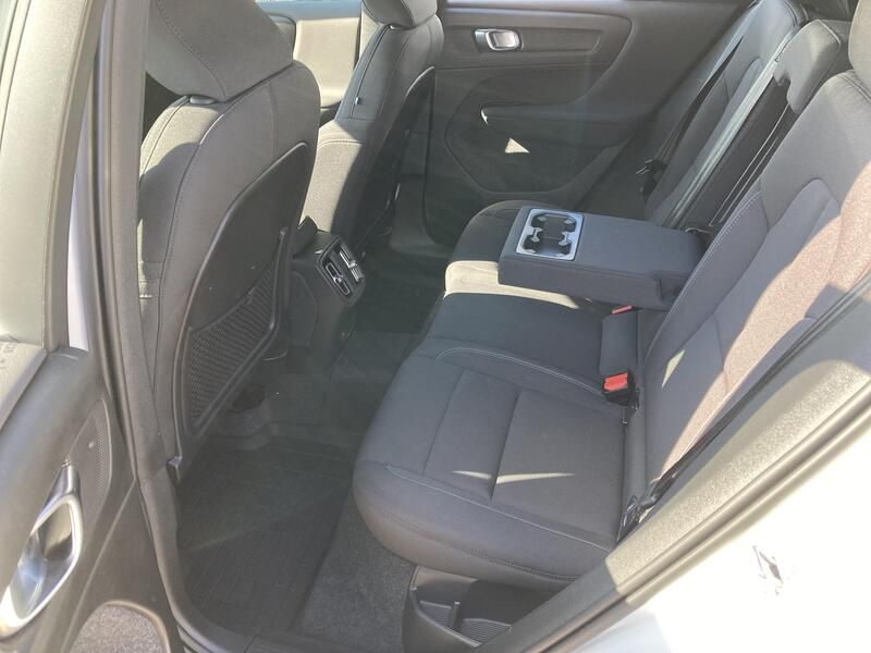 Volvo XC40 • 2023 • 16,708 km 20