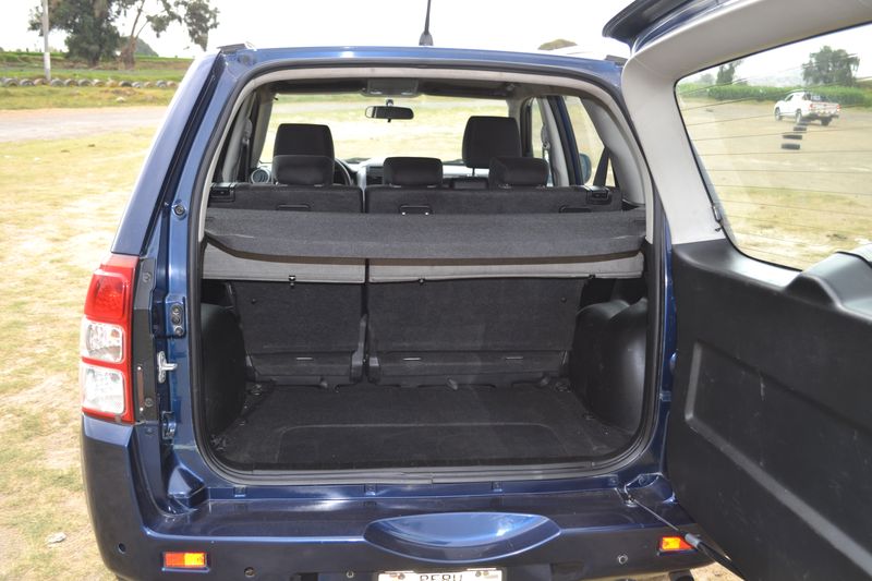 Suzuki Grand Nomade • 2012 • 125,000 km 7