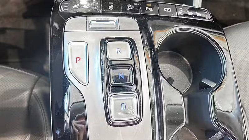 Hyundai Tucson • 2023 • 11,550 km 5