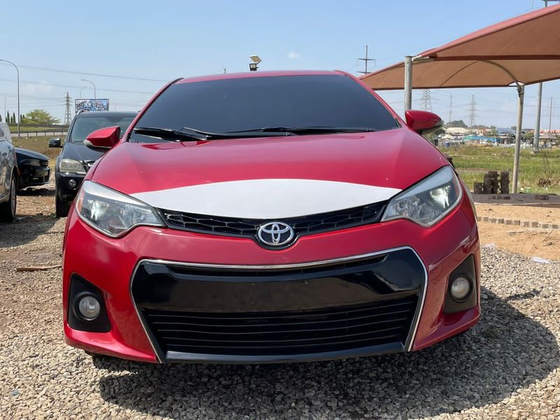 Toyota Corolla • 2015 • 20 km 1