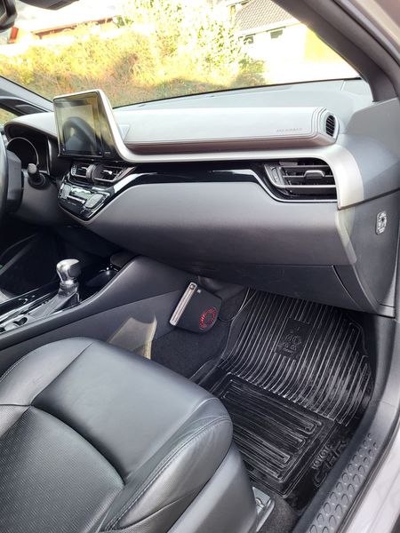 Toyota C-HR • 2017 • 80,500 km 5