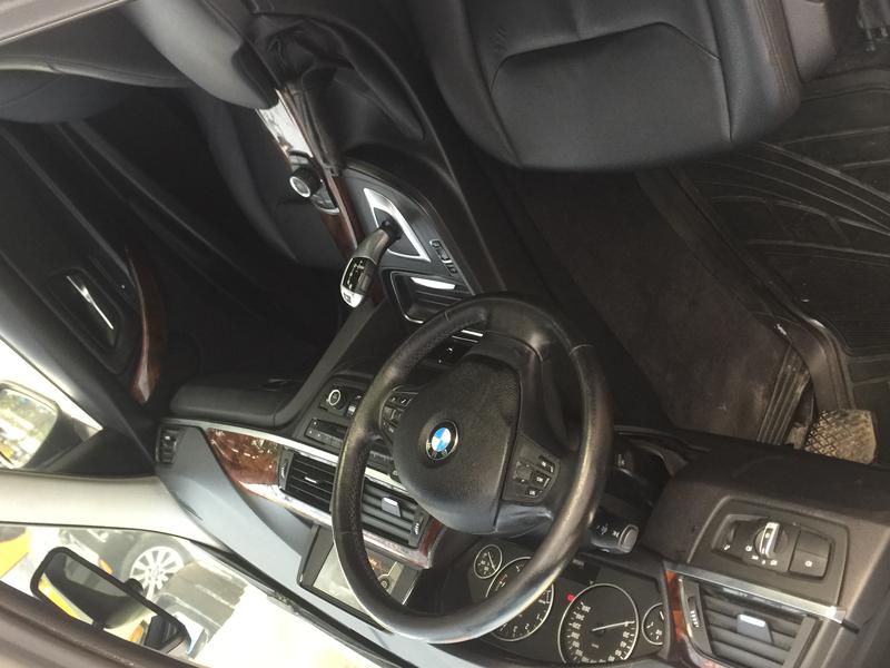 BMW Rad 3 • 2013 • 109,620 km 4