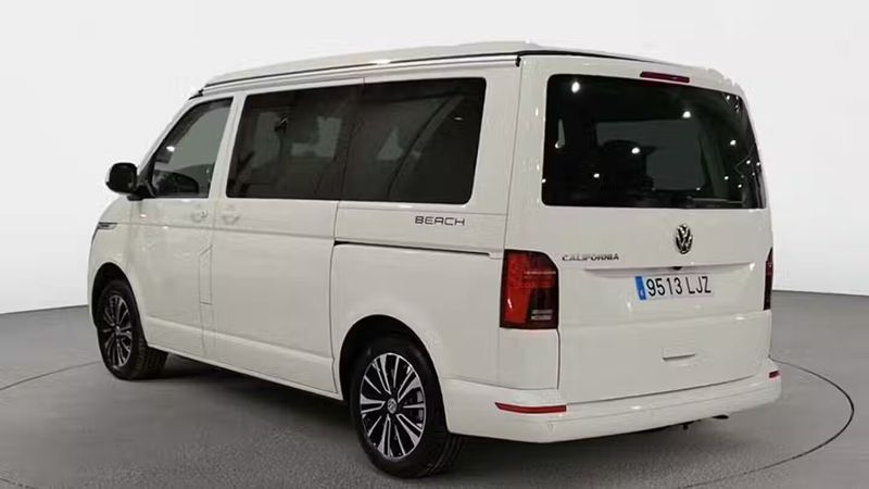 Volkswagen California • 2020 • 44,730 km 6